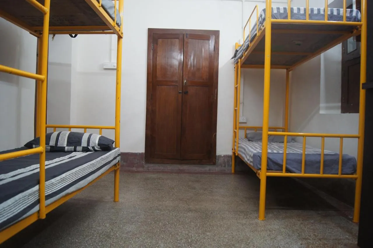 Cornerbunker Hostel Mysore